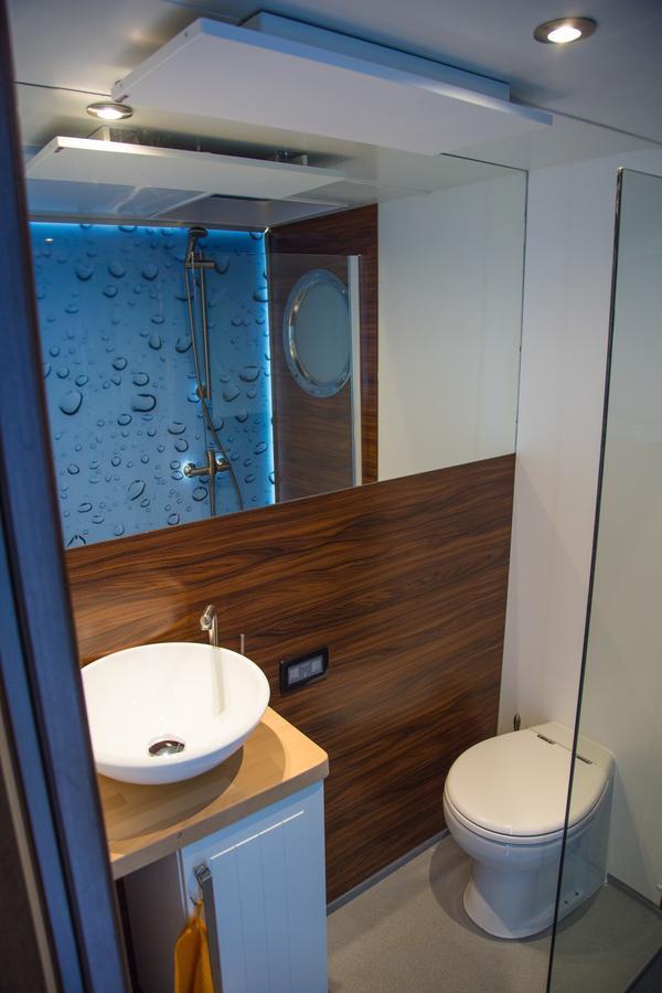 Rent To Enjoy Apartman Warns Kültér fotó